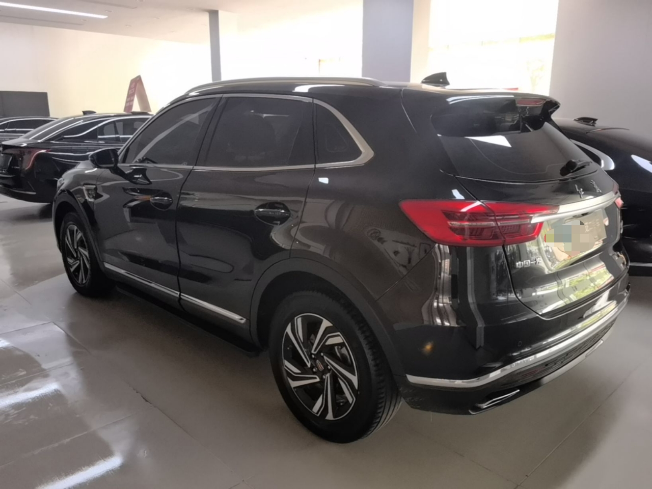 Hongqi HS5 2022 Revised Version 2.0T Smart Connect Flagship Edition — снимка 4