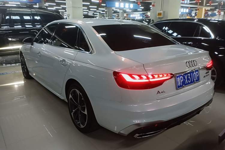 Used Audi A4L 2024 40 TFSI Fashion Dynamic Model
