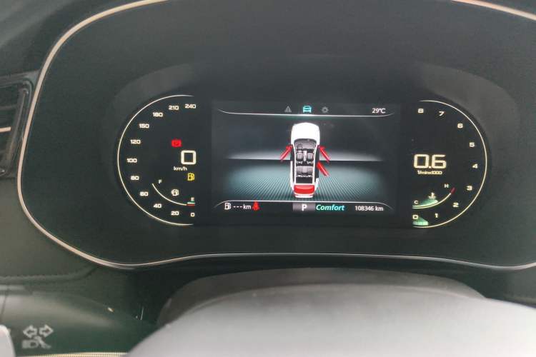 Used Roewe RX5 MAX 2021 Supreme Series 400TGI Automatic Luxury Cabin Edition