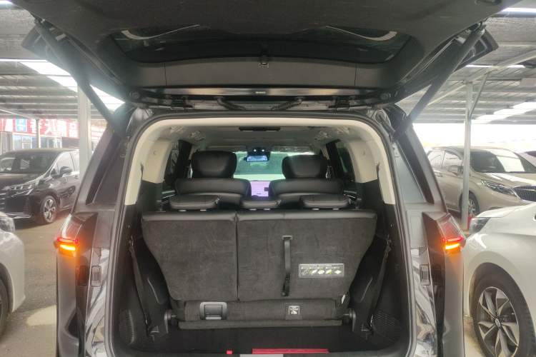 Used GAC Trumpchi Trumpchi E8 2024 Honor Series 2.0L Honor Edition