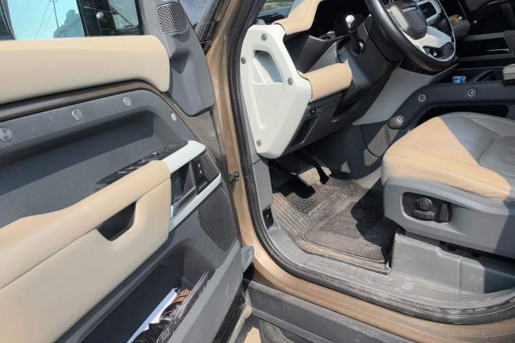 Used Land Rover Defender 2020 110 P400 HSE
