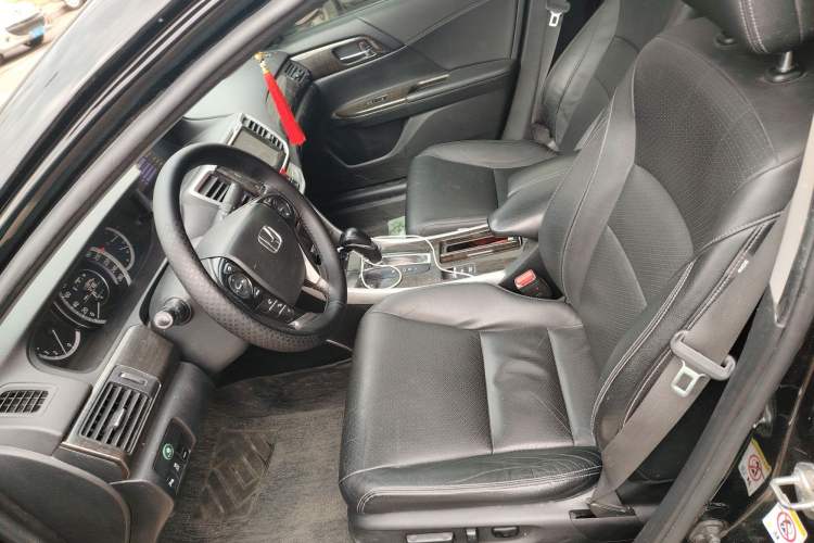 Used Honda Accord 2014 2.4L EX Luxury Edition Left Front Seat