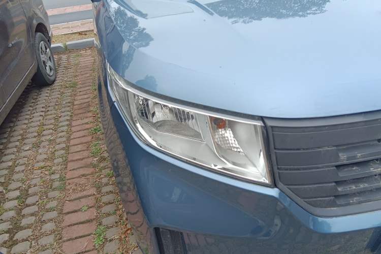 Used Wuling Hongguang PLUS 2020 1.5L Manual Standard Edition 5 Seats