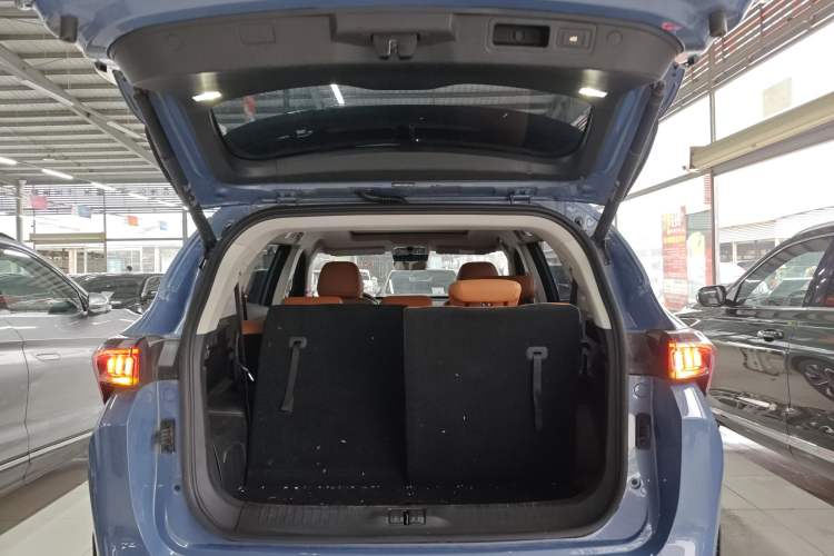 Used JETOUR Shanhai Shanhai L7 2024 1.5T 120km ULTRA 7-Seater
