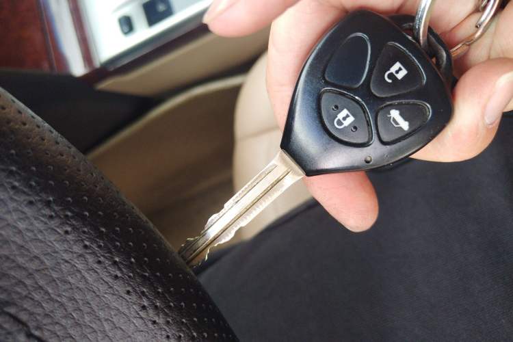 Used Toyota Camry 2012 2.0G Luxury Edition