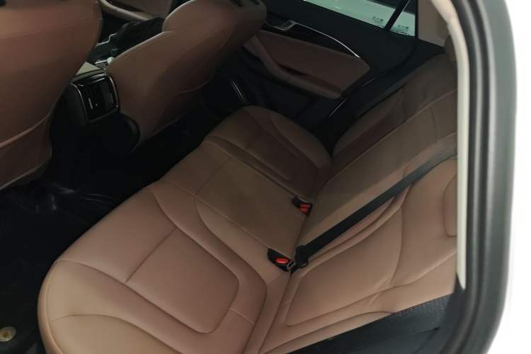 Used Bestune B70 2024 Dragon Edition 1.5T Leading Model
