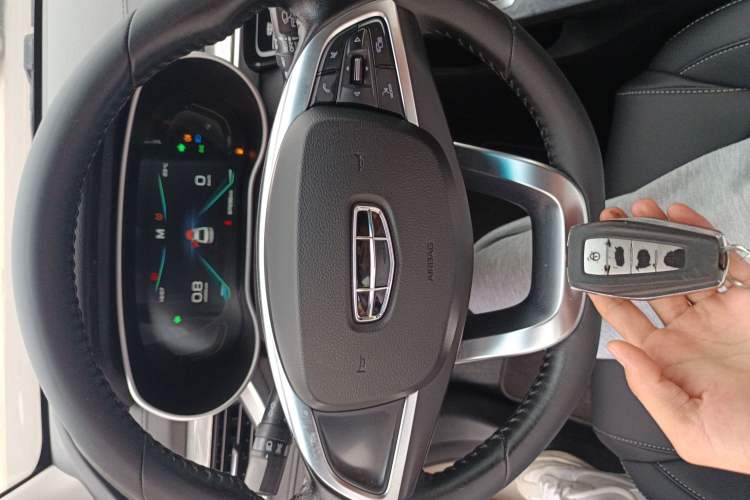 Used Geely Auto Emgrand 2019 Leading Edition 1.5L Manual Upward Asian Games Edition China VI
