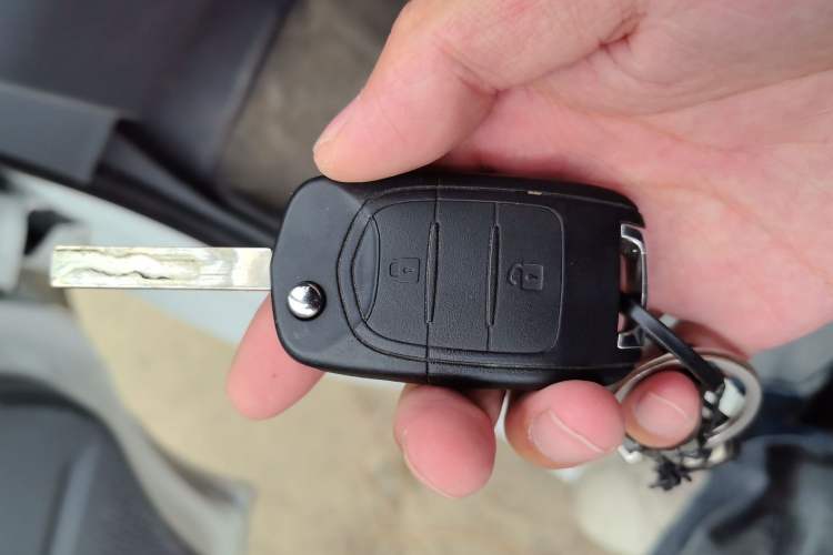 Used Wuling Yangguang 2024 300km Comfort Version with Sealed Windows 60kW
