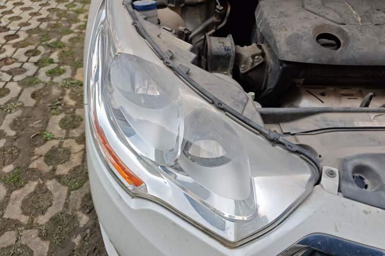 Used Citroen C4L 2014 1.8L Intelligent Drive Manual Enjoyment Model
