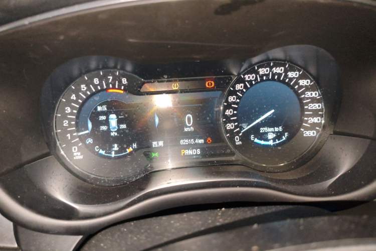 Used Lincoln MKC 2019 2.0T Two-Wheel Drive Luxury Edition China VI Standard Instrument Cluster