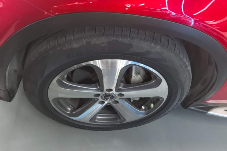 Used Mercedes-Benz GLC 2017 GLC 260 4MATIC Luxury Model