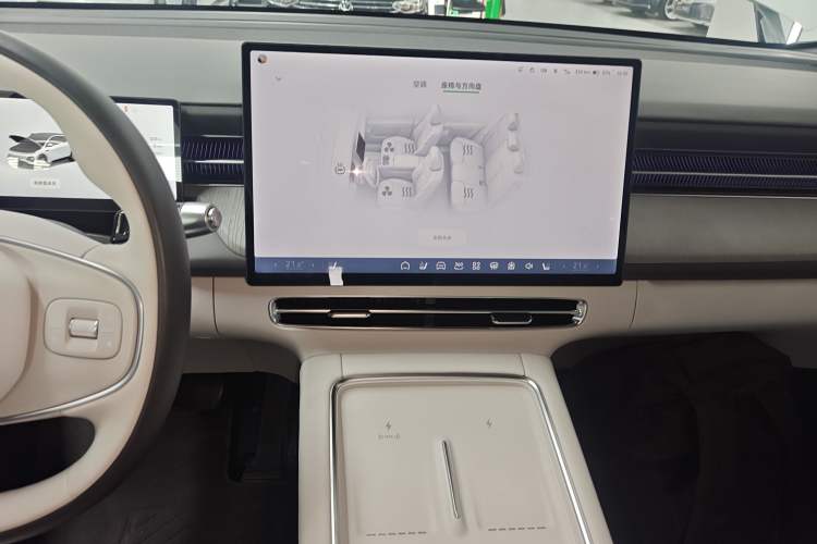 Used XPeng G6 2025 725 Ultra-Long Range Max Flagship Edition