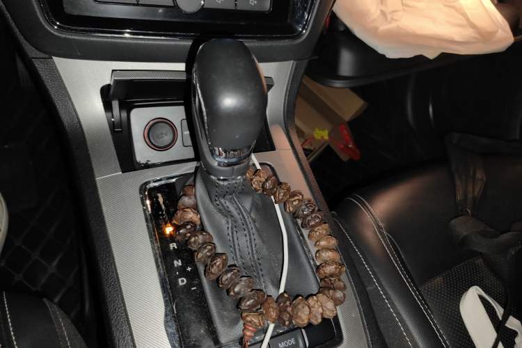 Used Roewe RX5 New Energy 2017 eRX5 50T Hybrid Connected Prestige Flagship Edition