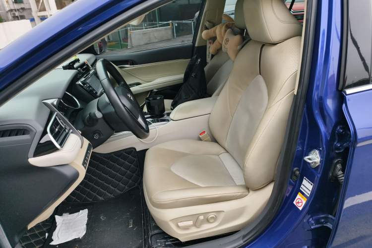 Used Toyota Camry 2018 Dual-Engine 2.5HQ Flagship Edition Left Front Seat