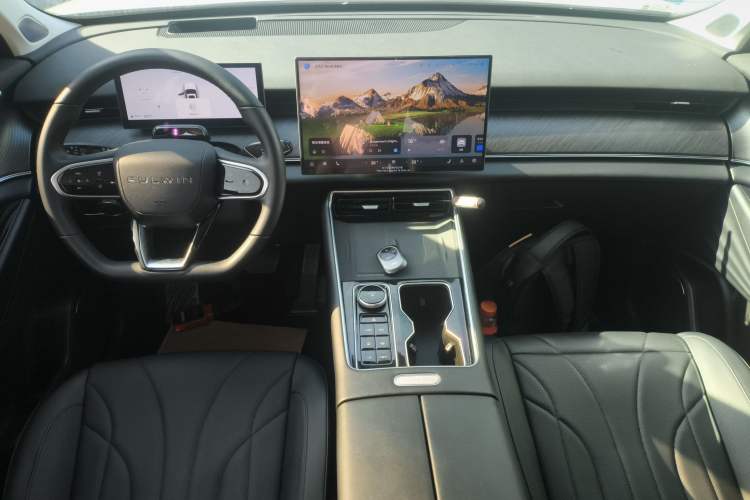 Used Chery Fengyun T9 2024 120 Long-Range Flagship Version 7 Seats Ternary Lithium