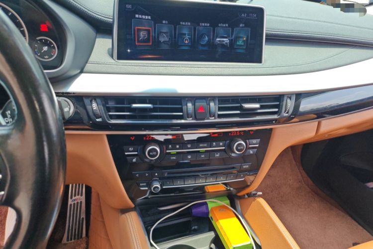 Used BMW X6  Audio And AC Panel