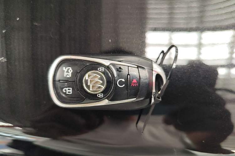 Used Buick LaCrosse 2018 28T Elite Edition
