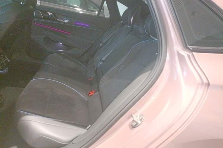 Used Volkswagen Passat 2025 Pro 380TSI Starry Dragon Luxury Edition