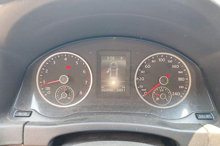 Used Volkswagen Tiguan 2015 1.8TSI Automatic Two-Wheel Drive Trend Edition Instrument Cluster