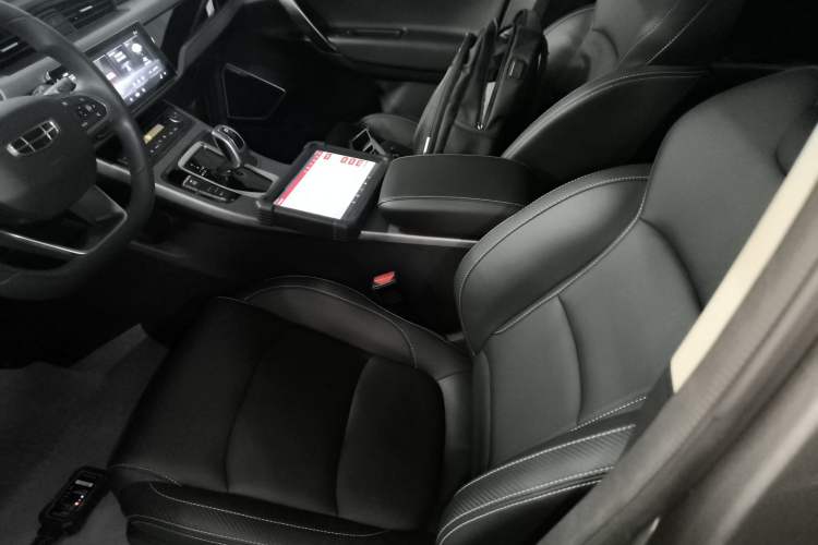 Used Geely Auto Emgrand X7 Sport 2021 Million Edition 1.8TD DCT Two-Wheel Drive Comfort Model