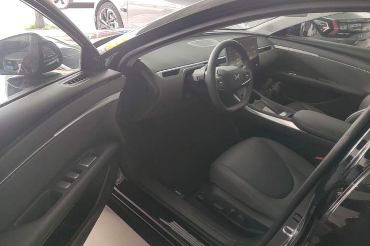 Used XPeng MONA M03 2025 600 with Ultra-Long Range Max
