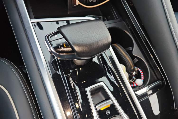 Used CHANGAN CS95 2023 2.0T All-Wheel Drive Premium PLUS
