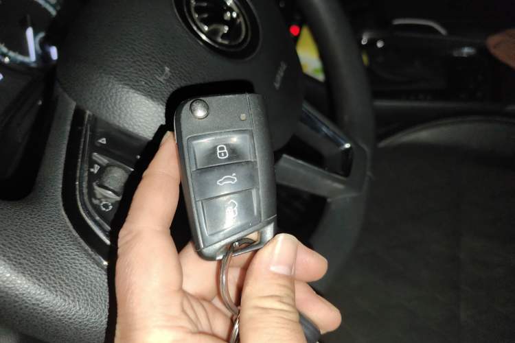 Used Skoda Karoq 2019 TSI280 SmartDrive Luxury Edition China V Standard Vehicle Key