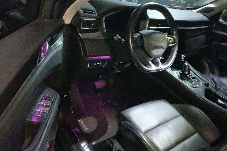 Used Lynk & Co 01 2021 2.0TD Two-Wheel-Drive Pro Trim