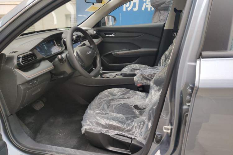 Used Dongfeng Aeolus Yixuan 2025 1.5L Automatic Luxury Version
