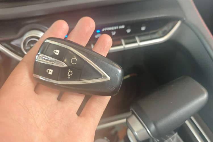 Used CHANGAN Eado 2021 PLUS Blue Whale NE 1.4T GDI DCT Prestige Model Vehicle Key