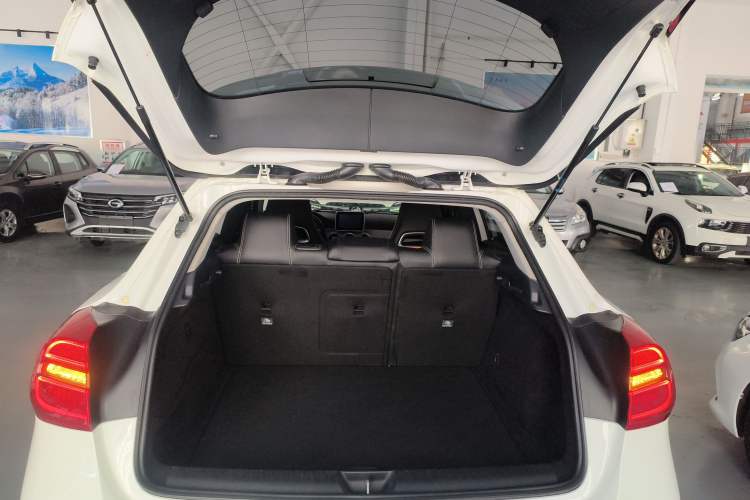 Used Mercedes-Benz GLA 2016 GLA 200 Fashion Model
