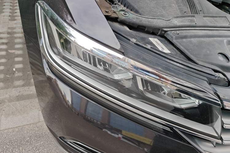 Used Volkswagen Phideon 2019 380TSI Two-Wheel Drive Business Edition China VI Standard
