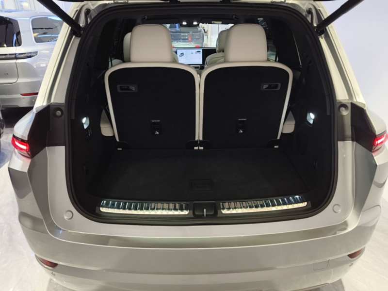 Used Li Auto L9 2025 Ultra Smart Refreshed Edition — 18