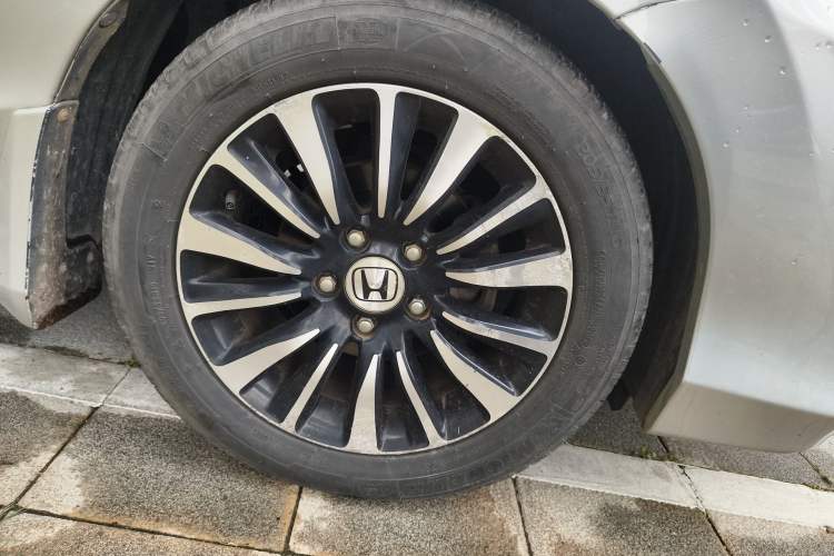 Used Honda Crider 2013 1.8L automatic comfort version