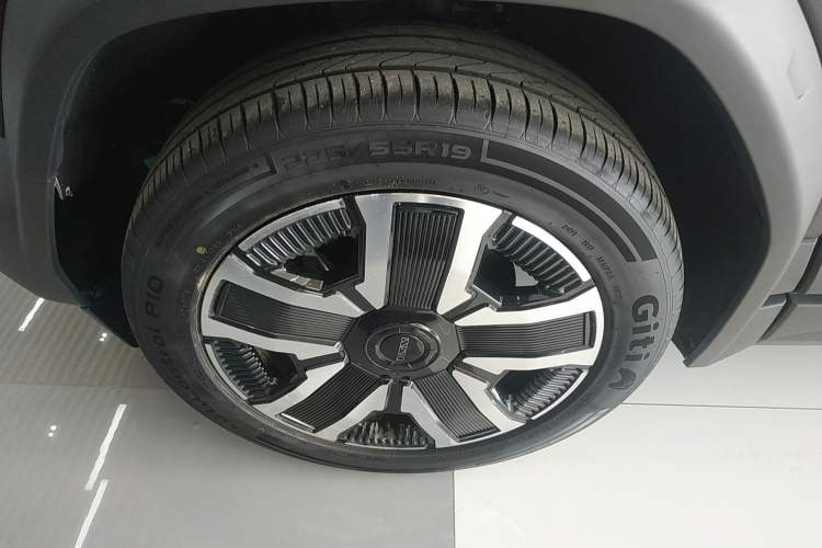 Used iCAR 03 2024 501km Four-wheel Drive Long-range Intelligent Driving Edition Exterior 4