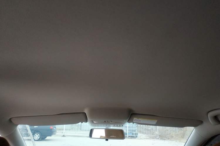 Used Volkswagen Polo 2016 1.4L Manual Fashion Model