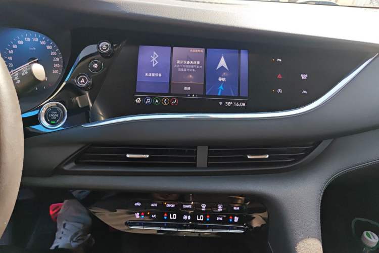 Used Buick Enclave 2020 28T Two-Wheel Drive Prestige Version