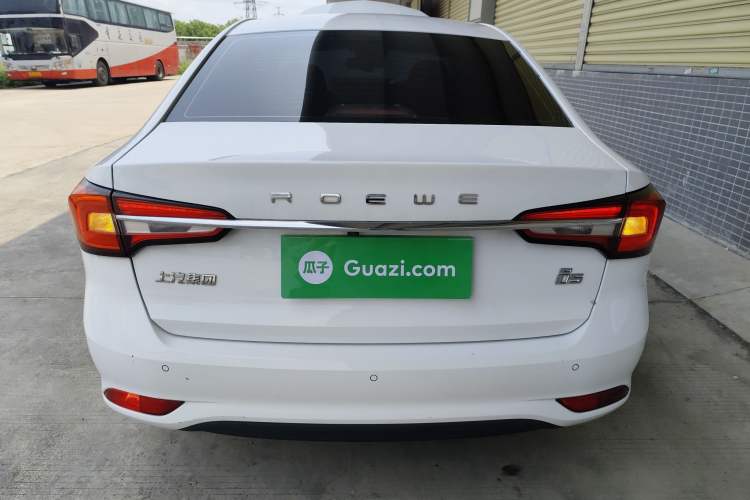 Used Roewe i5 2020 1.5L Automatic 4G Connected Leading Intelligent Driving Edition