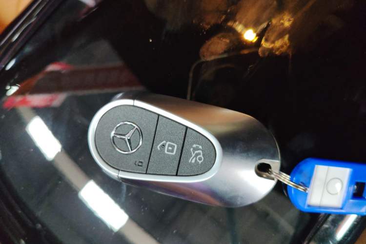 Used Mercedes-Benz E-Class 2024 E 260 L