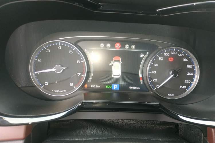 Used GAC Trumpchi GS8 2017 320T Four-Wheel Drive Luxury Smart Connectivity Version (7 Seats)