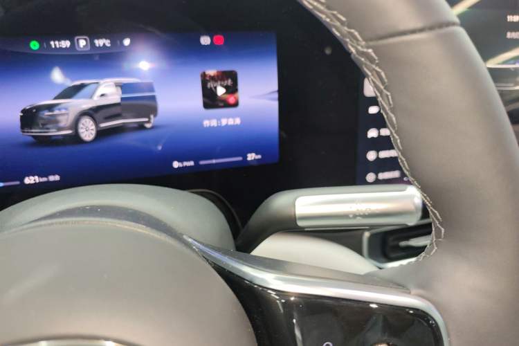 Used Hima AITO M9 2024 Range-Extended Ultra Version 42 kWh 6-Seater Model Gear Lever