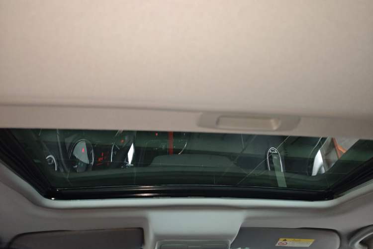 Used Peugeot 3008 2013 2.0L Automatic Trend Edition Headliner