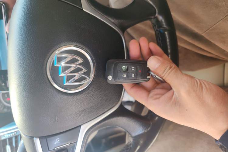 Used Buick GL8 2017 25S Luxury Version China V Standard
