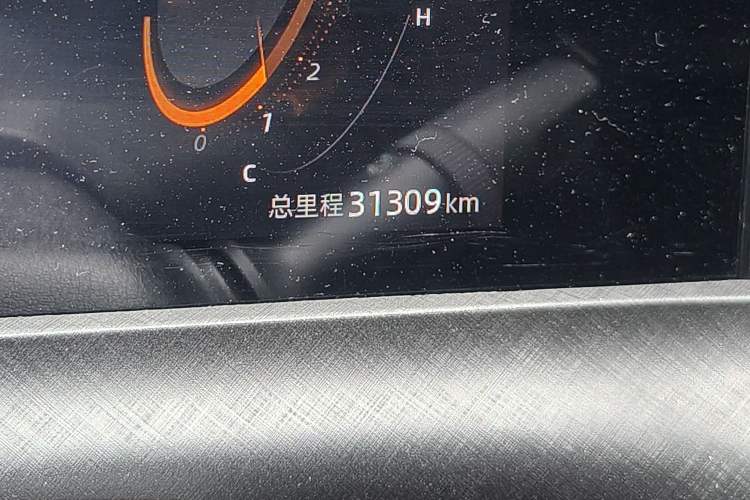 Used CHANGAN UNI-T 2022 1.5T Prestige Version Odometer Close Up
