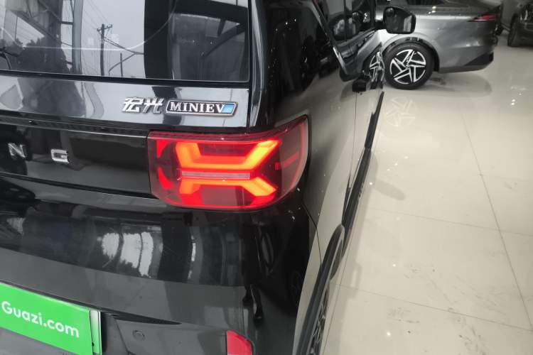 Used Wuling Hongguang MINIEV 2022 GAMEBOY 200km Gaming Edition with Lithium Iron Phosphate