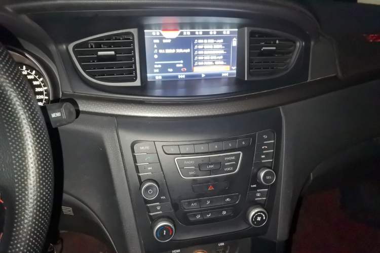 Used Bestune B50 2016 1.6L manual luxury version