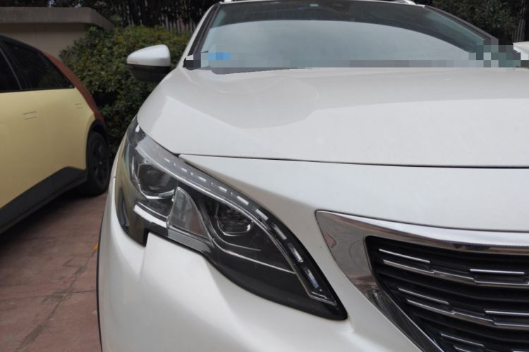 Used Peugeot 5008 2017 380THP 7-Seater Luxury Edition Exterior 3