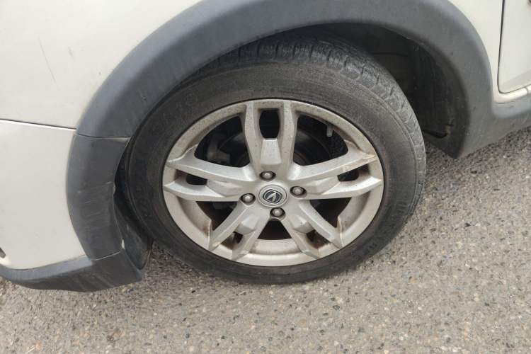 Used Changan CX20 2014 1.4L Manual Sunroof Navigation Version China V Standard
