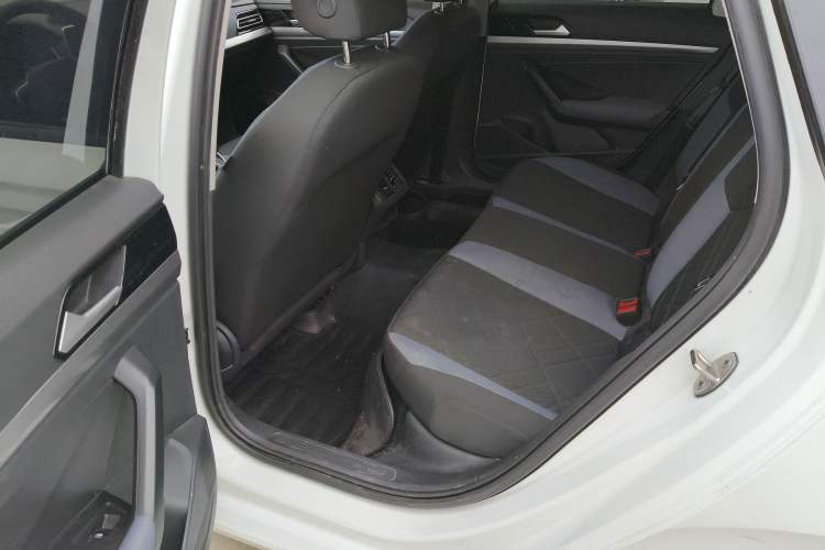 Used Volkswagen Lavida 2023 1.5L Automatic De Yi Edition Left Rear Seat