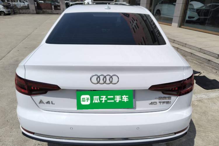 Used Audi A4L 2019 40 TFSI Ambition China VI
